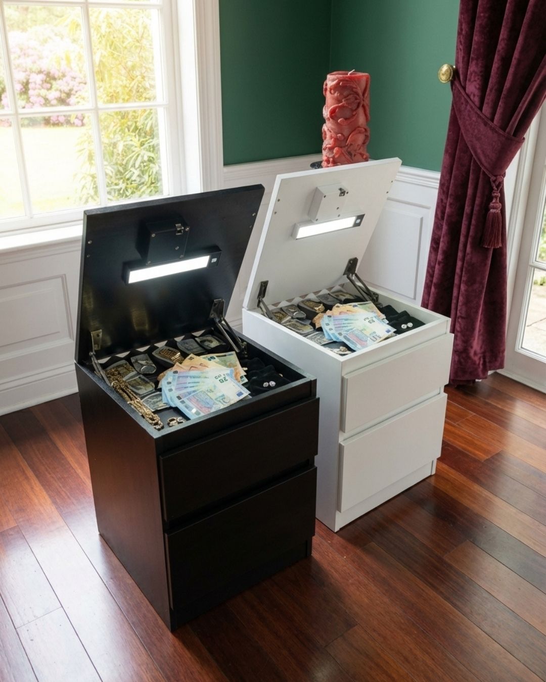 HausVersteck™ bedside table with secret compartment